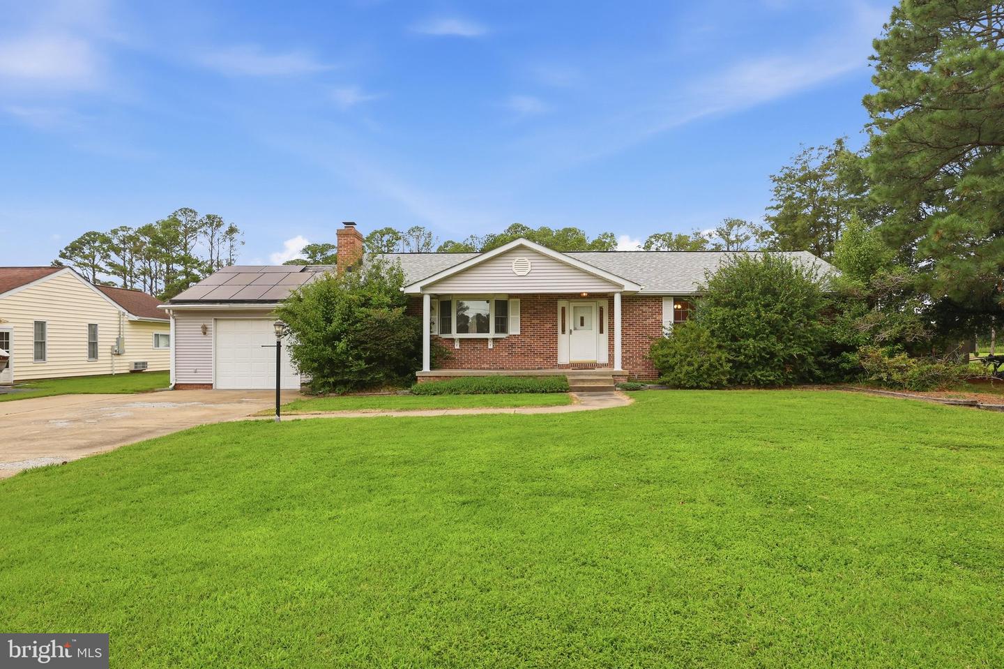 5194 Debra Rd Property Photo 1