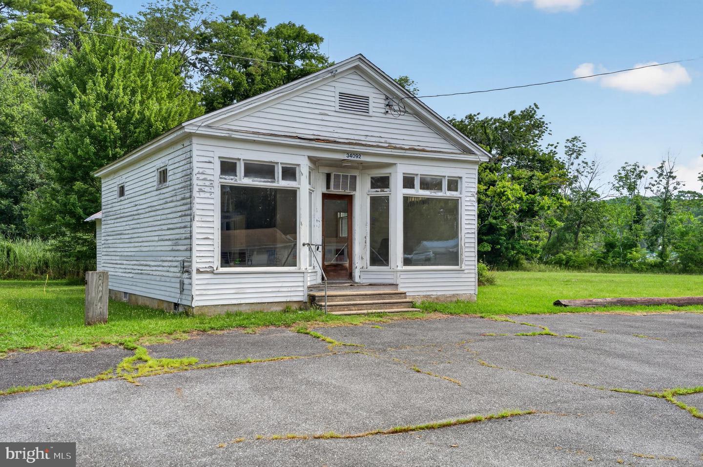 34082 Market St Property Photo 2