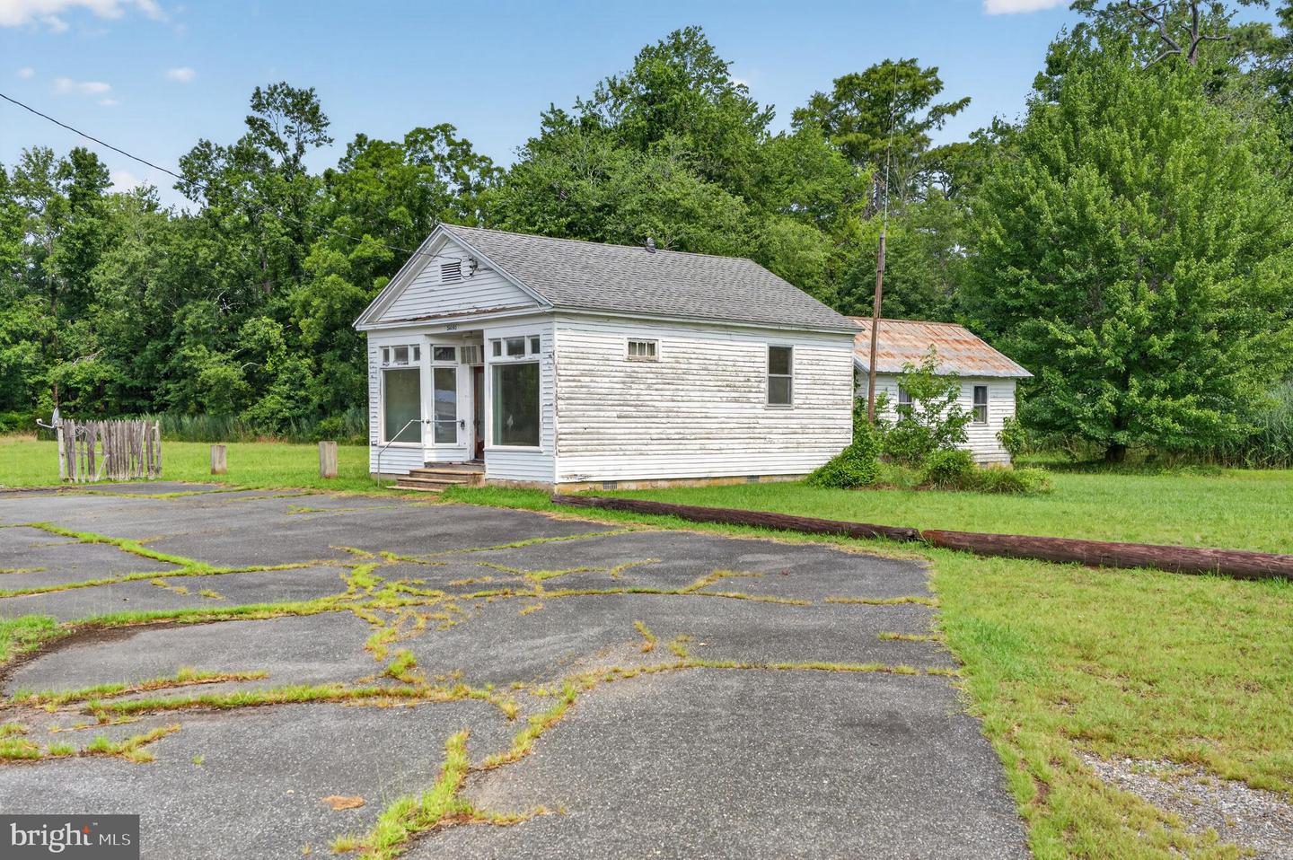 34082 Market St Property Photo 3