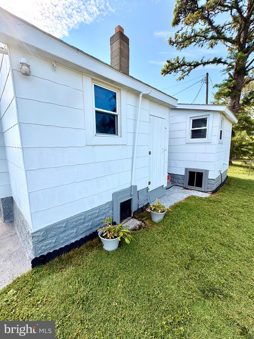 3287 Marsh Road Property Photo 8