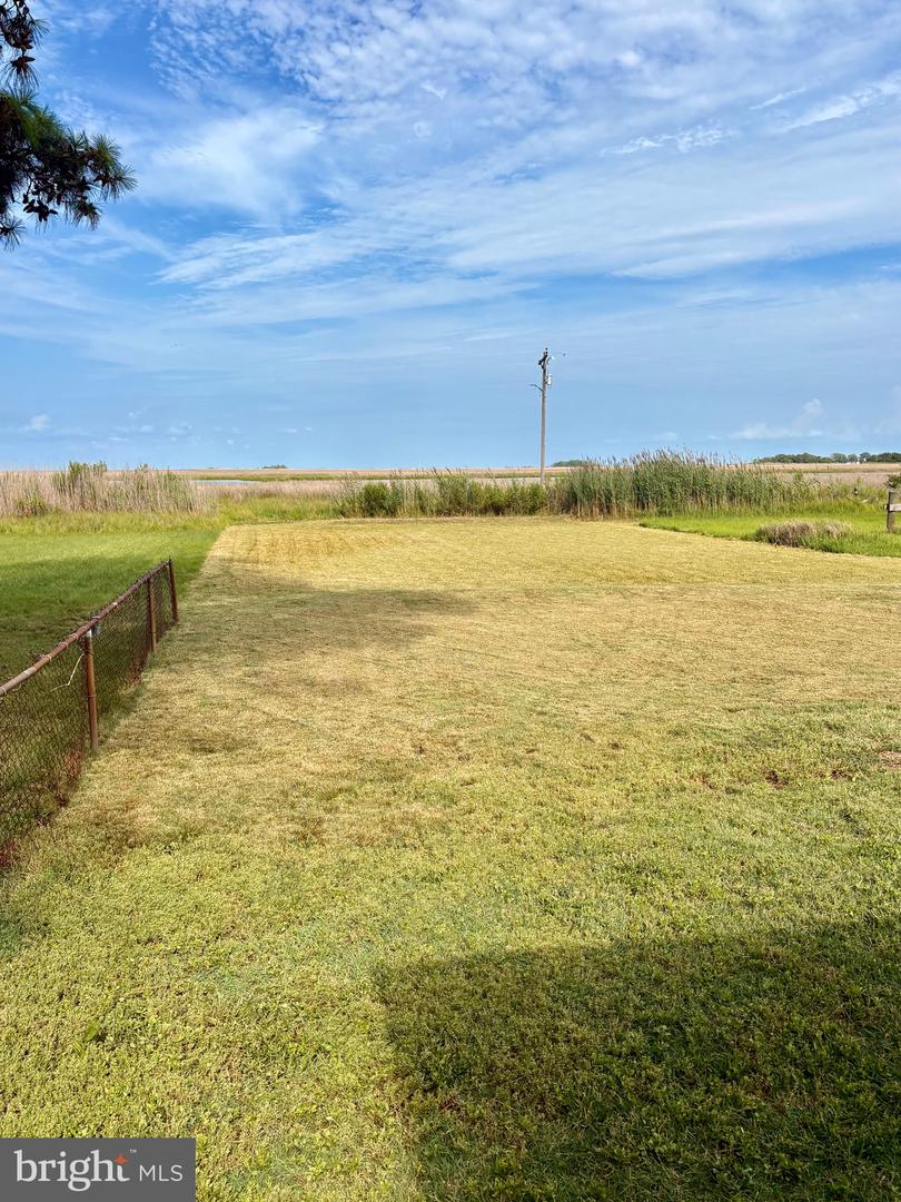 3287 Marsh Road Property Photo 9