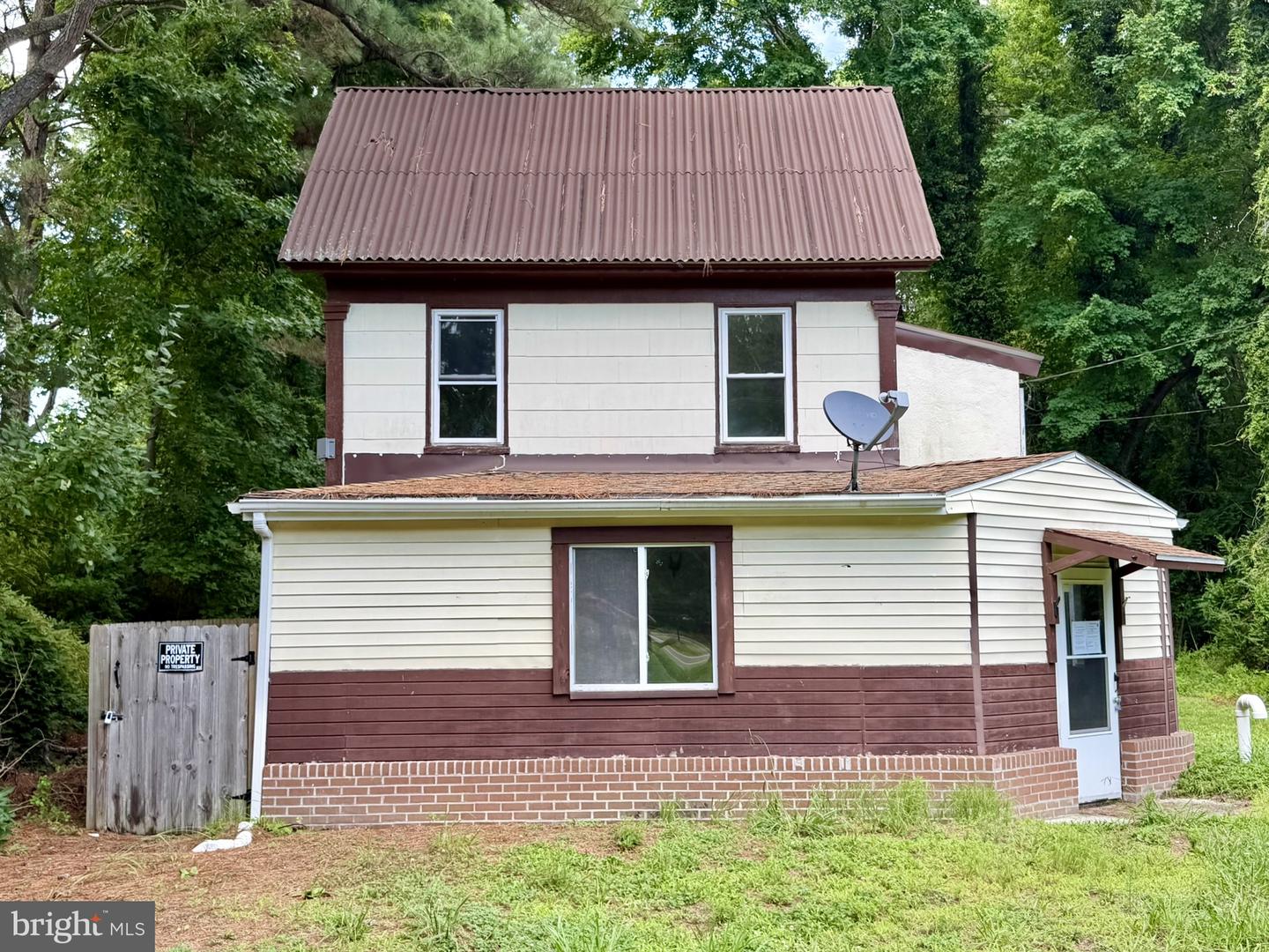 27834 FAIRMOUNT