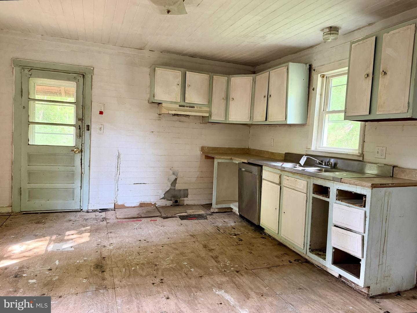 27834 Fairmount Property Photo 11