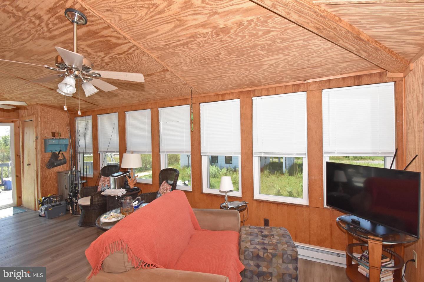 25795 Drum Point Rd Property Photo 15