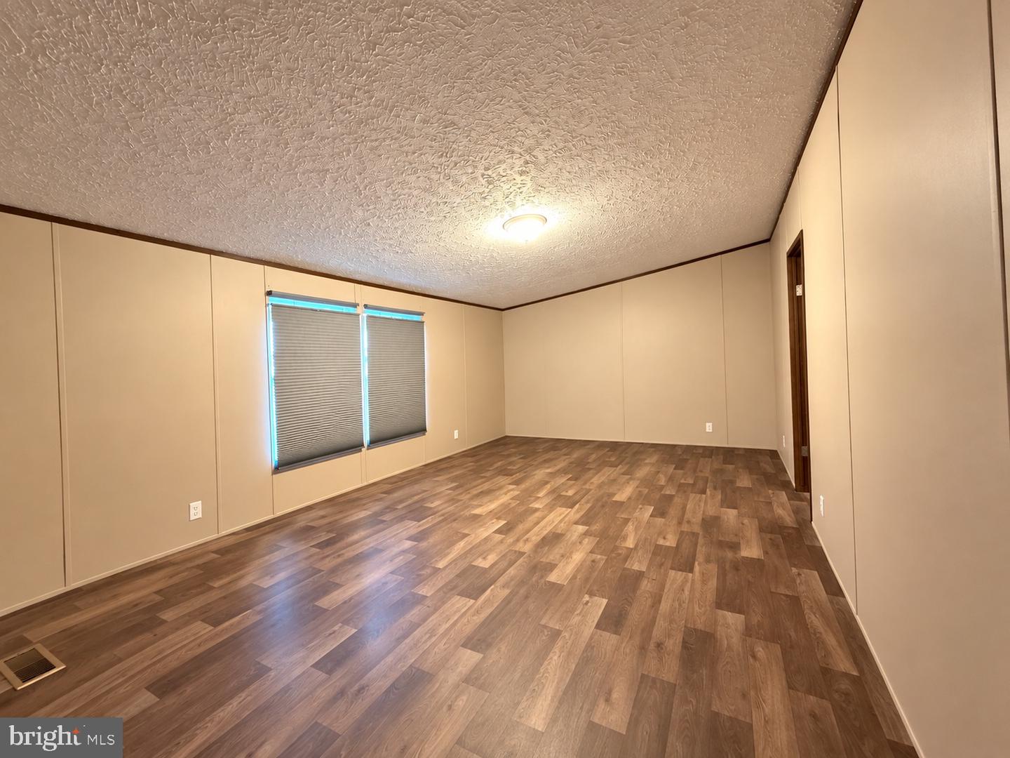 30010 Fairmount Rd Property Photo 9
