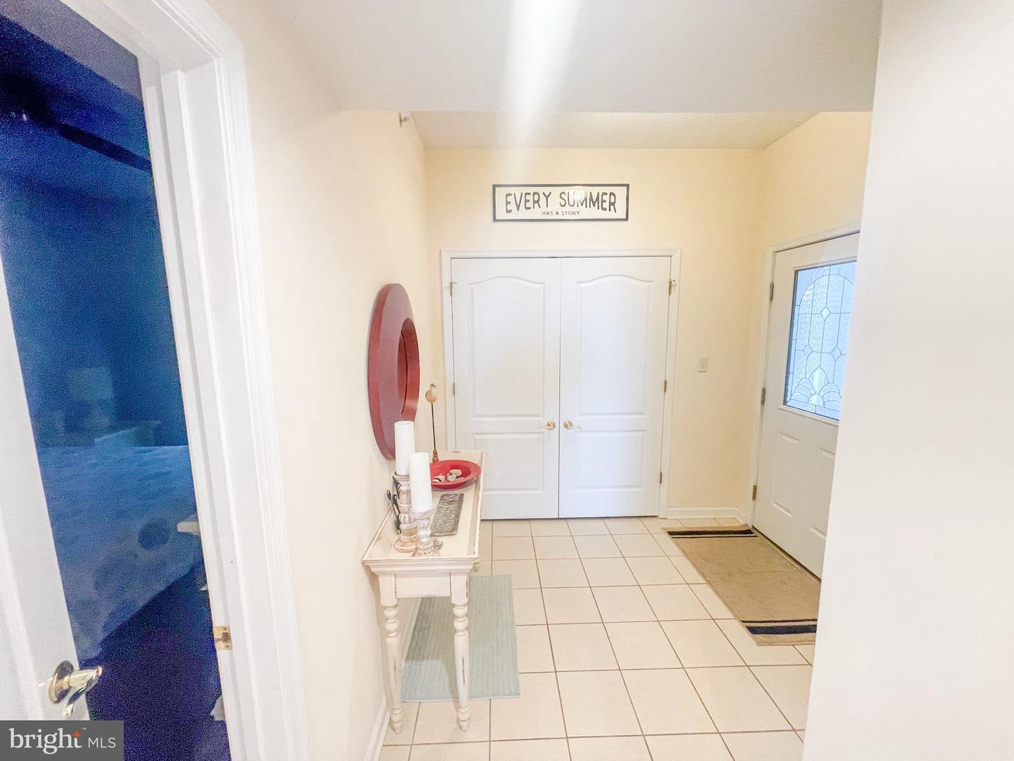 103 Williams St #615 Property Photo 4