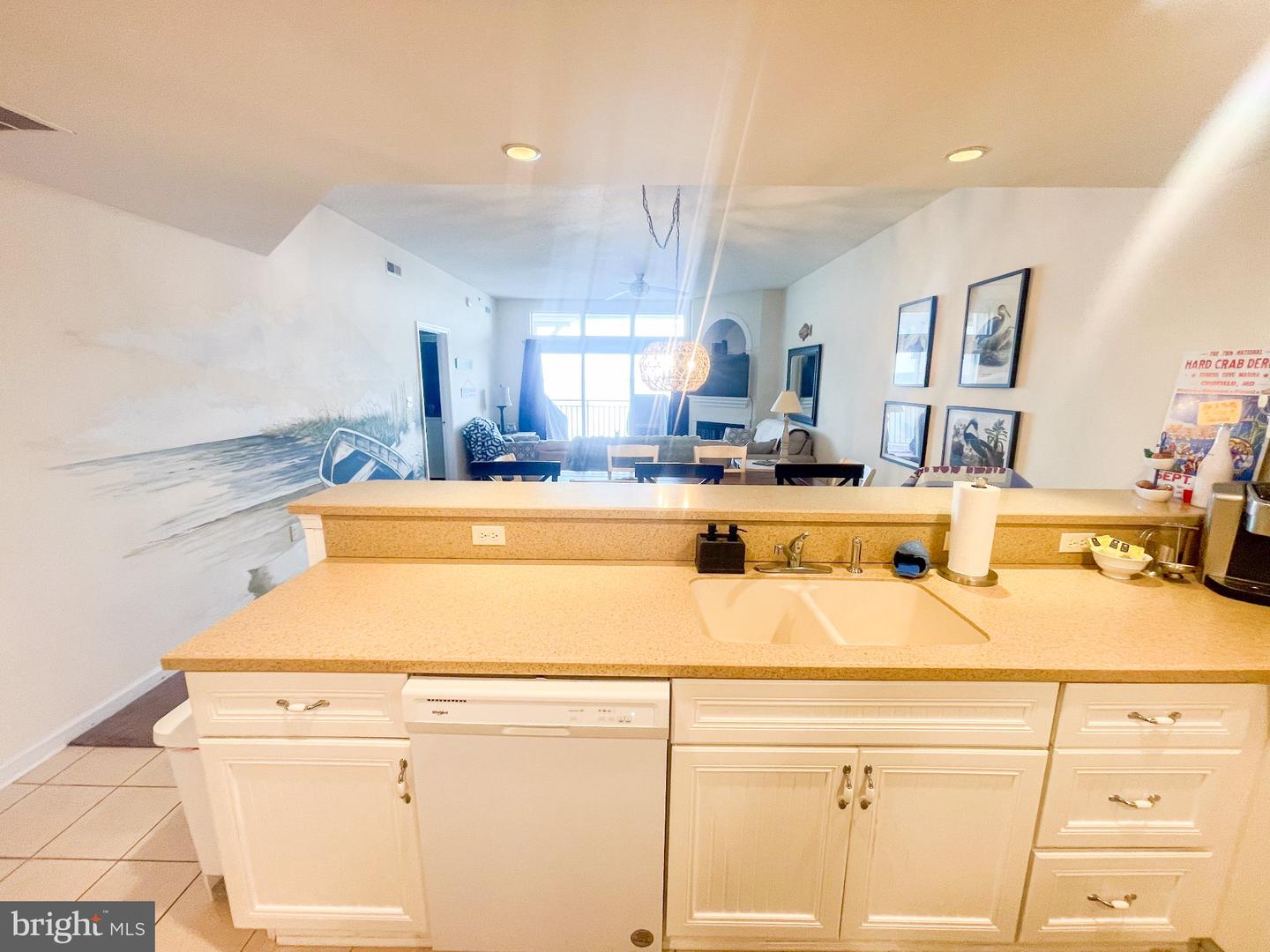 103 Williams St #615 Property Photo 13