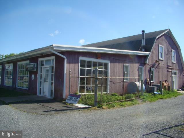 9295 N Ocean Gateway Gtwy Property Photo 6