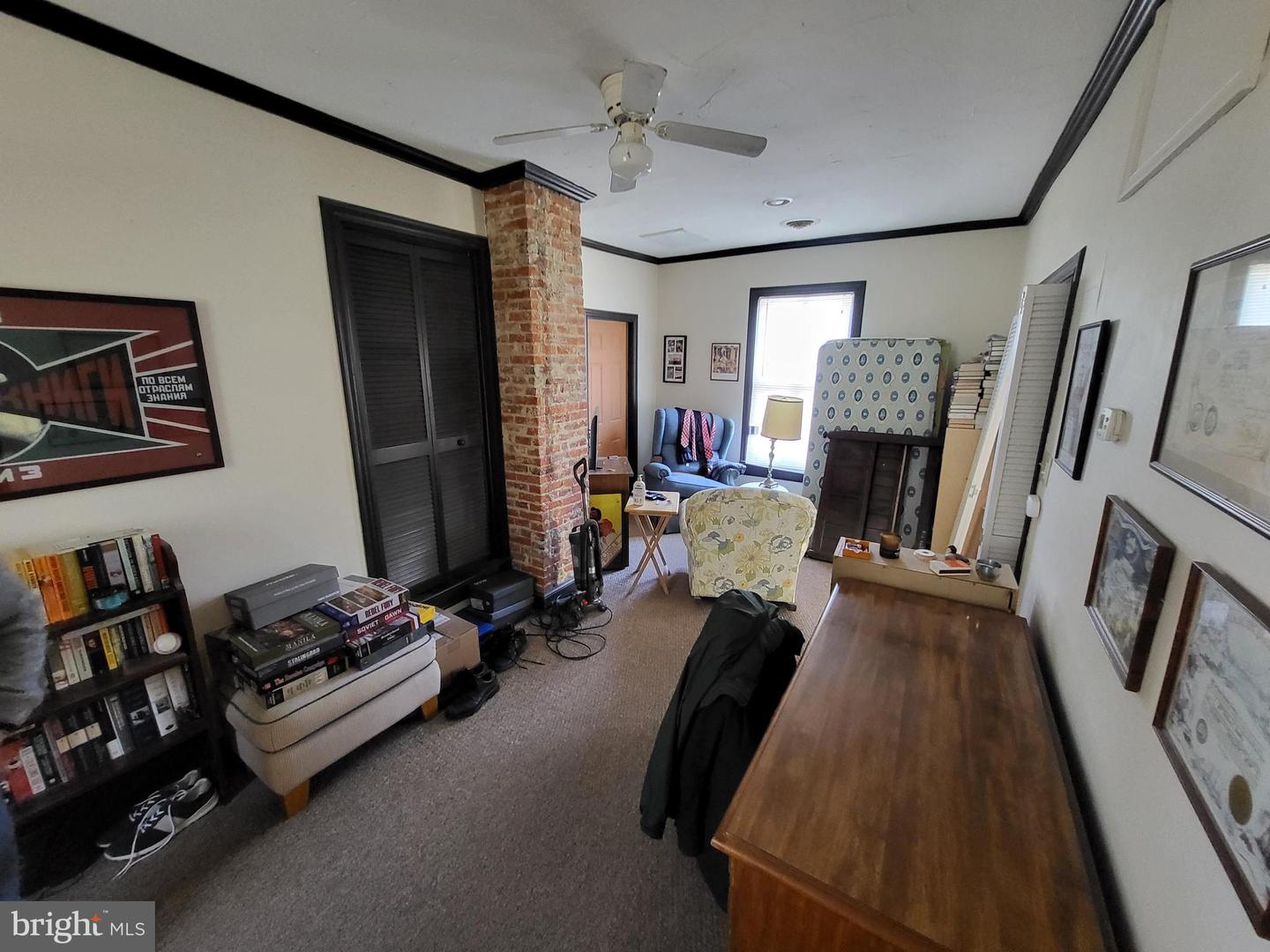 416 Goldsborough St Property Photo 8
