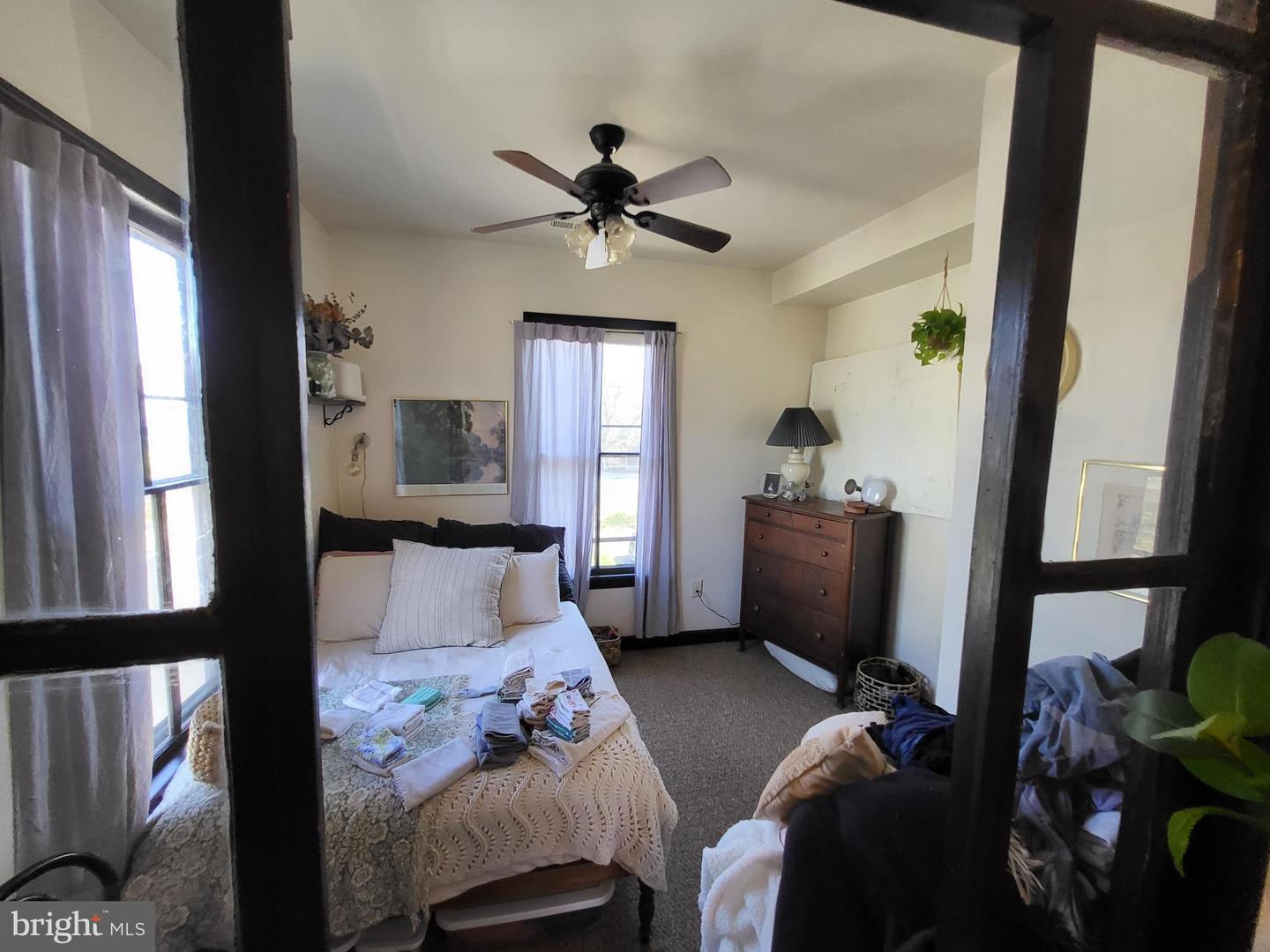 416 Goldsborough St Property Photo 12