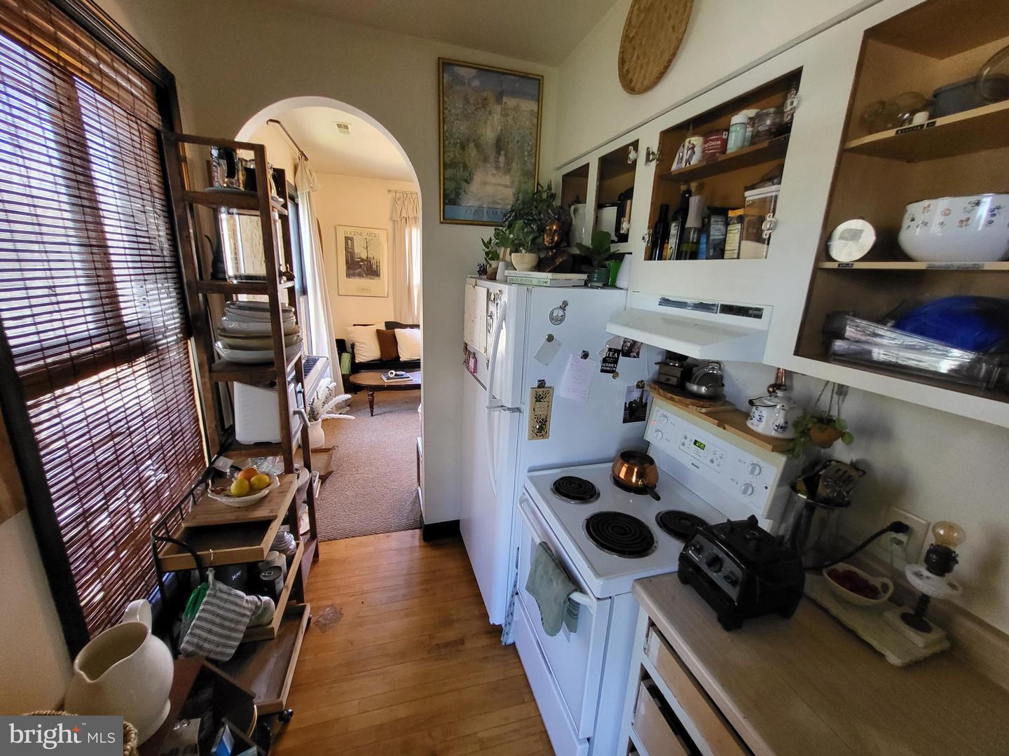 416 Goldsborough St Property Photo 13