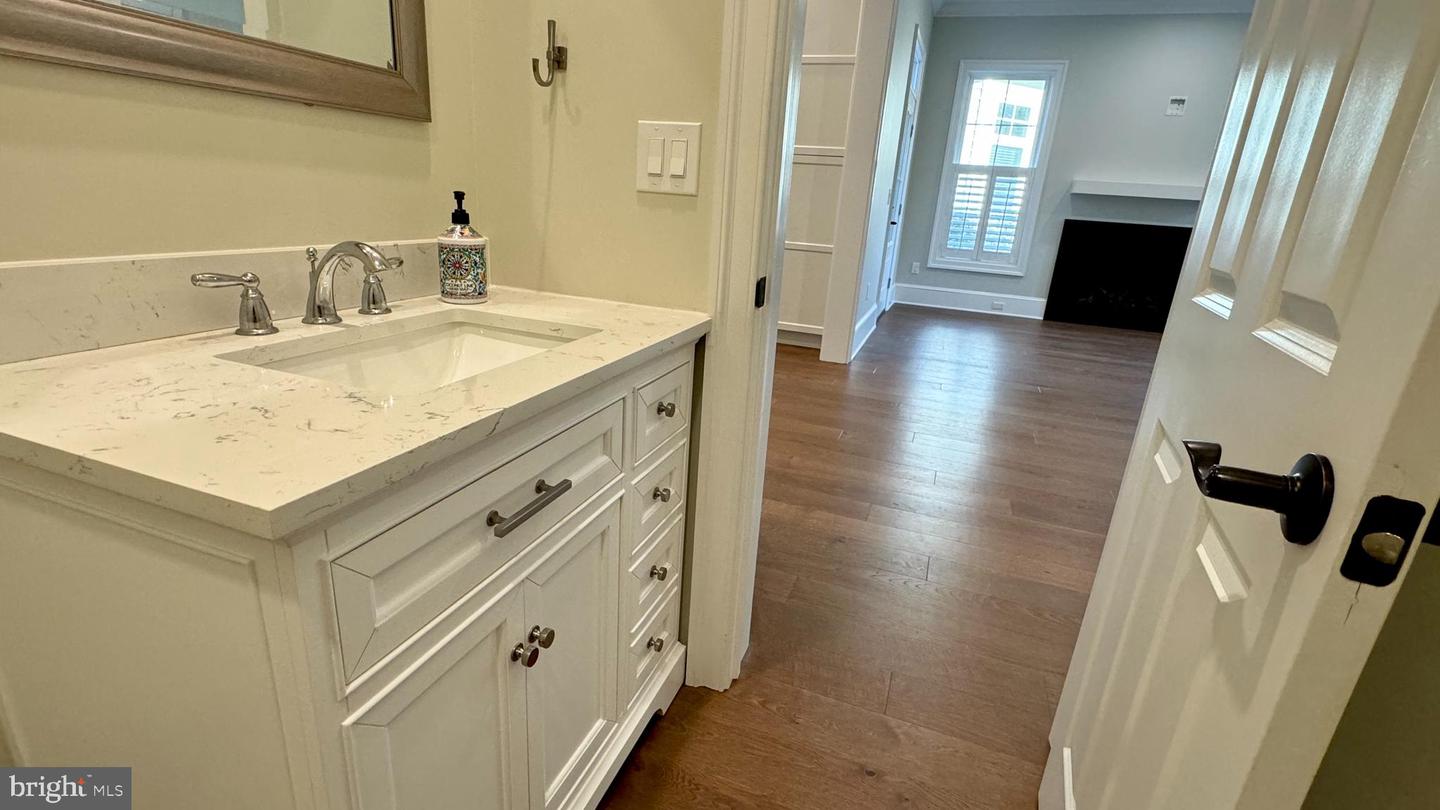 7023 Cheston Way Property Photo 15