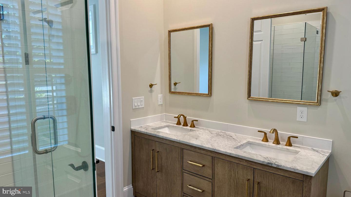 7023 Cheston Way Property Photo 18