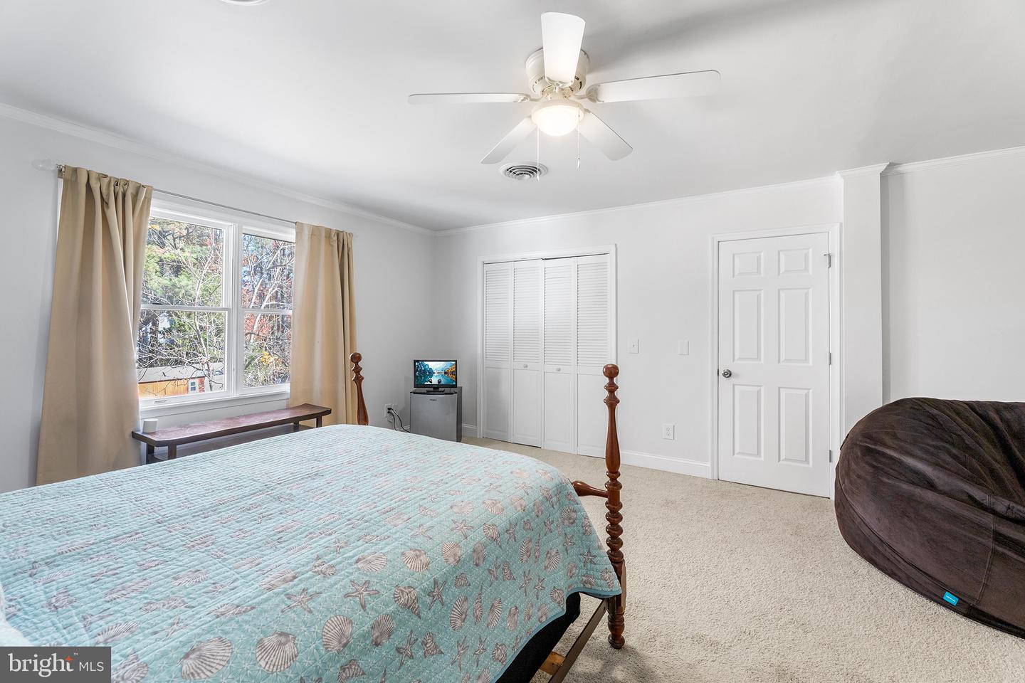 1221 Washington Property Photo 41
