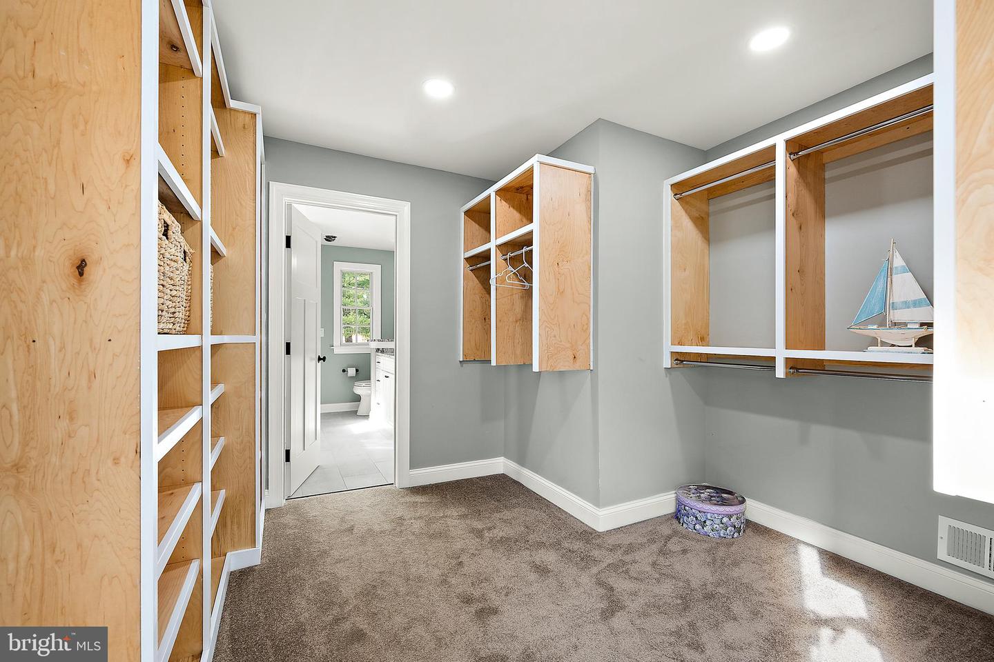 9175 Mallard Point Ct Property Photo 49
