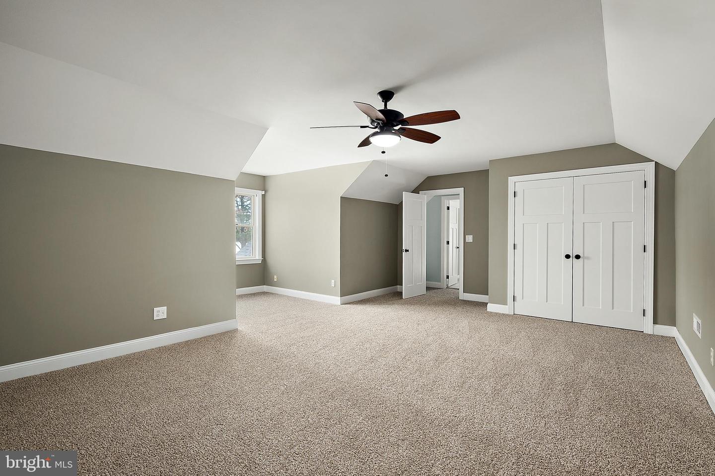 9175 Mallard Point Ct Property Photo 68