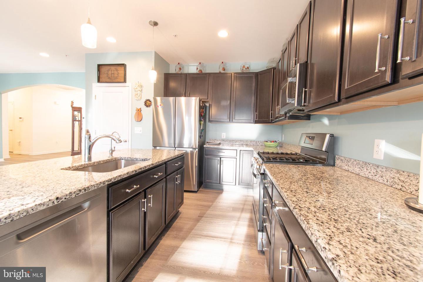 5582 Trafalgar Cir Property Photo 17
