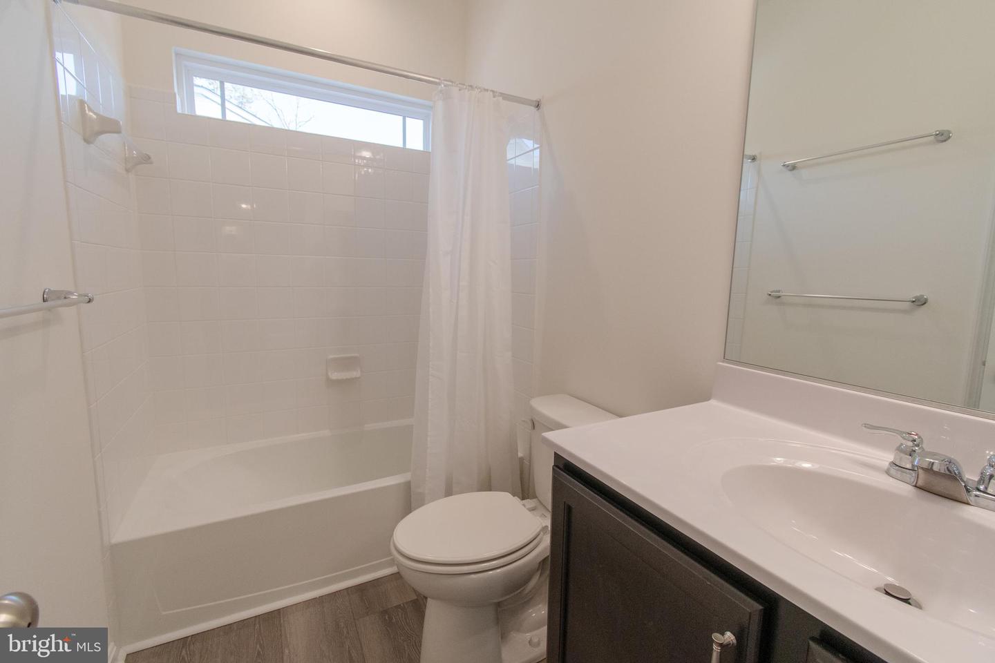 5582 Trafalgar Cir Property Photo 38