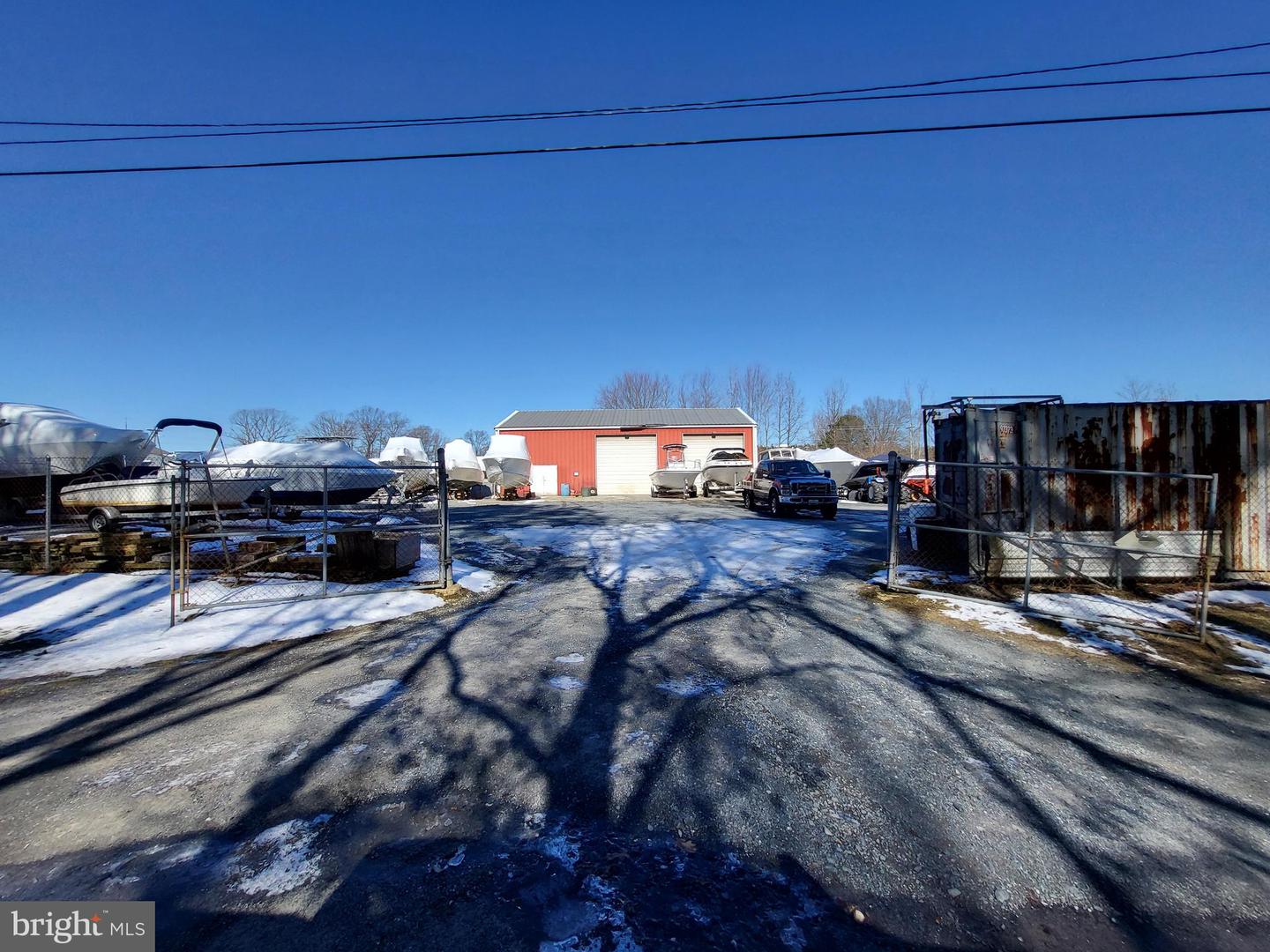 9649 New Rd Property Photo 20