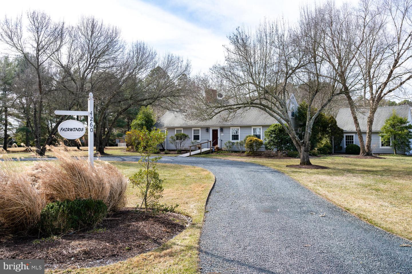 4260 Windrush Rd Property Photo