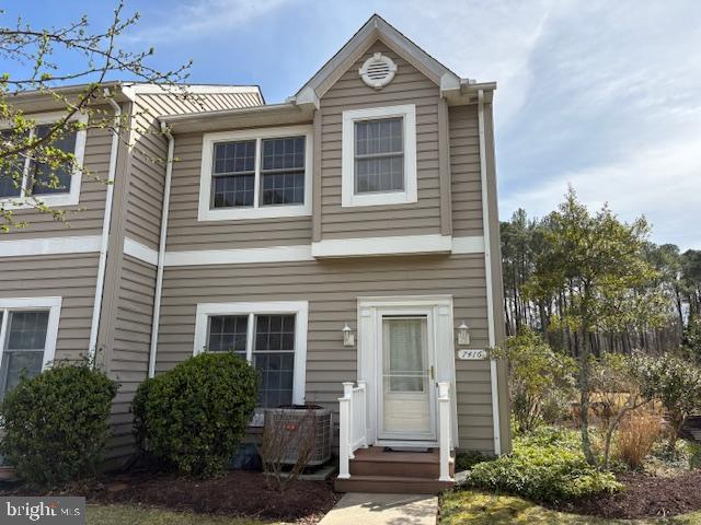 7416 Tour Dr Property Photo 4