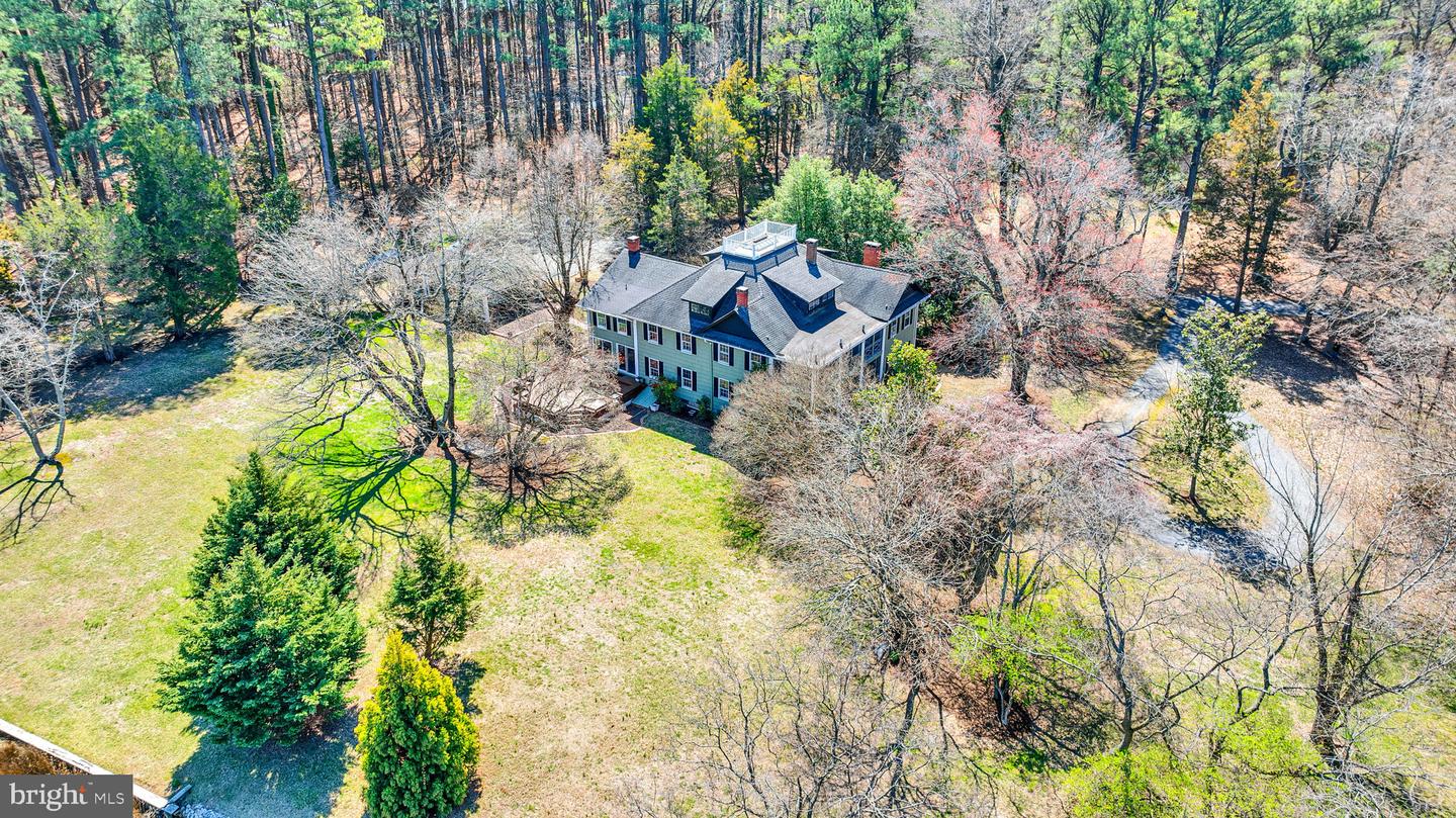 7421 Quaker Neck Rd Property Photo 6