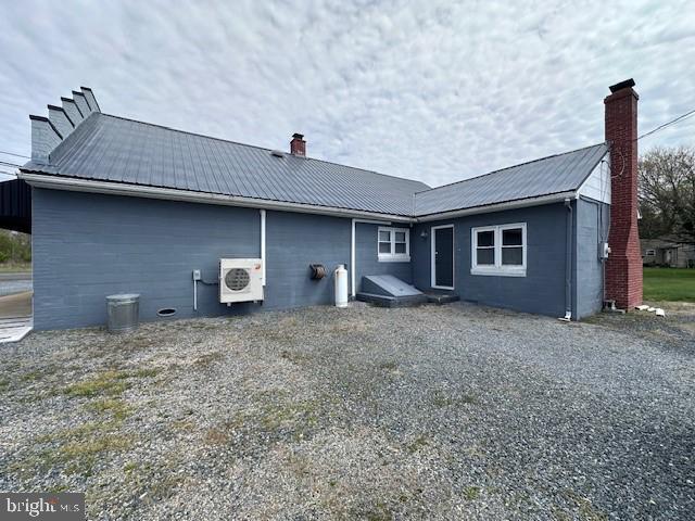29535 Dover Rd Property Photo 4