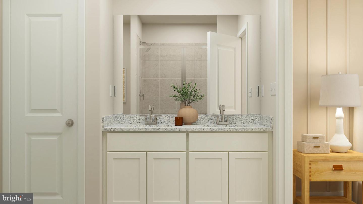 1435 Lake Geneva Dr Property Photo 10