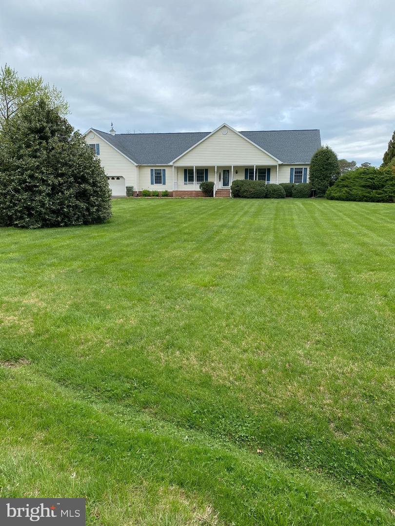 25686 Edgeview Rd Property Photo 2