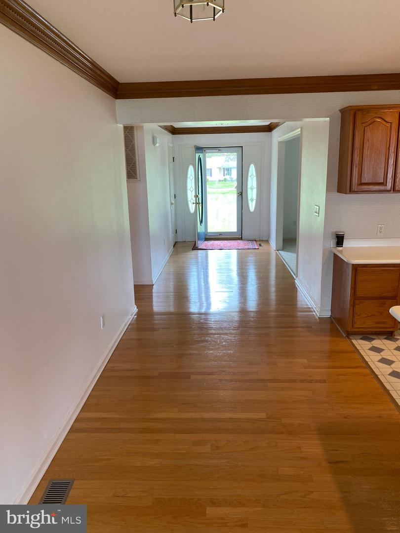 25686 Edgeview Rd Property Photo 33