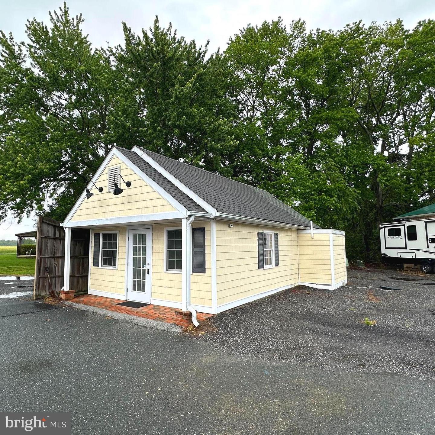 29321 BACKTOWN RD #BDG 6 Property Photo 1