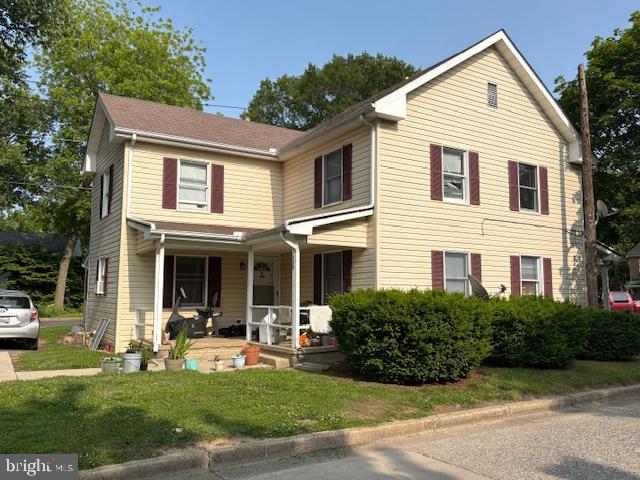 130 S Park St Property Photo 1