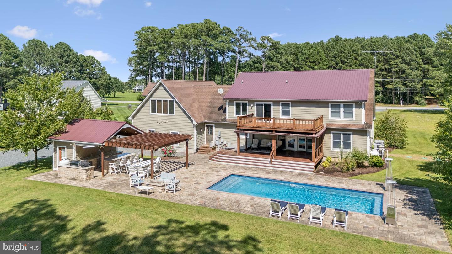 6670 Tilghman Island Rd Property Photo 1