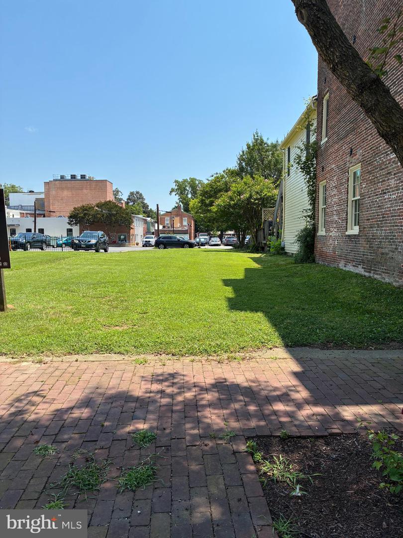 26 S Washington St Property Photo 1