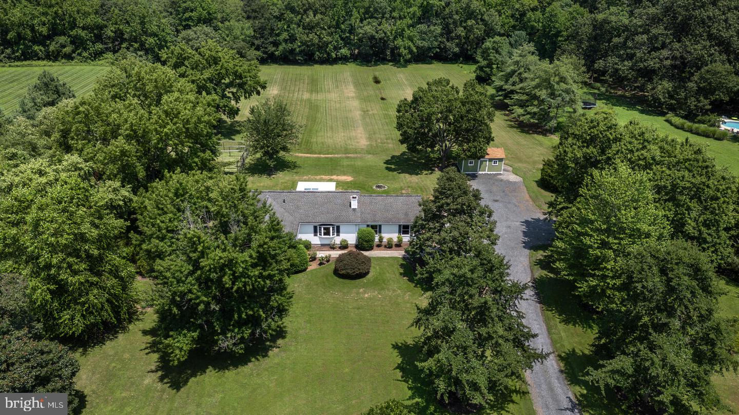 26648 Arcadia Shores Road Property Photo 1