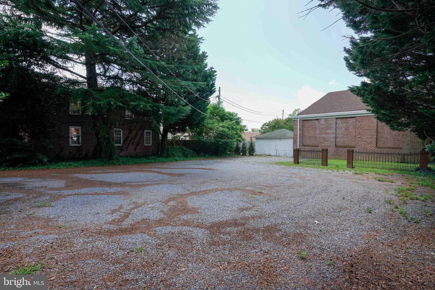 133 N Washington St Property Photo 32