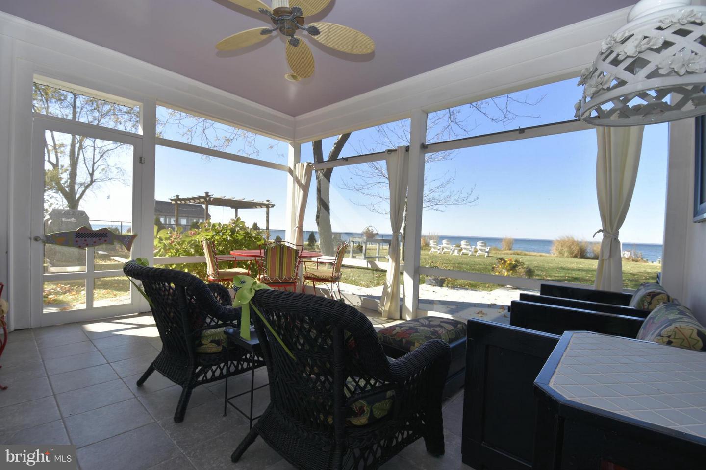 6050 Sunset Ln Property Photo 23