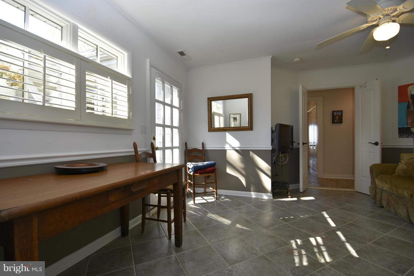 6050 Sunset Ln Property Photo 26