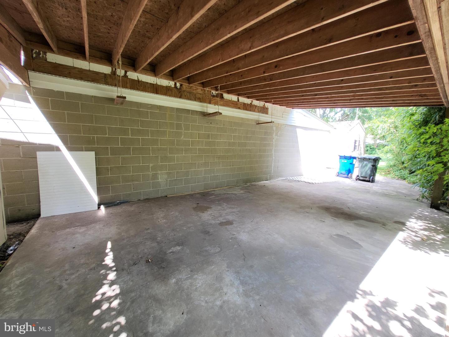320 Glebe Rd Property Photo 19