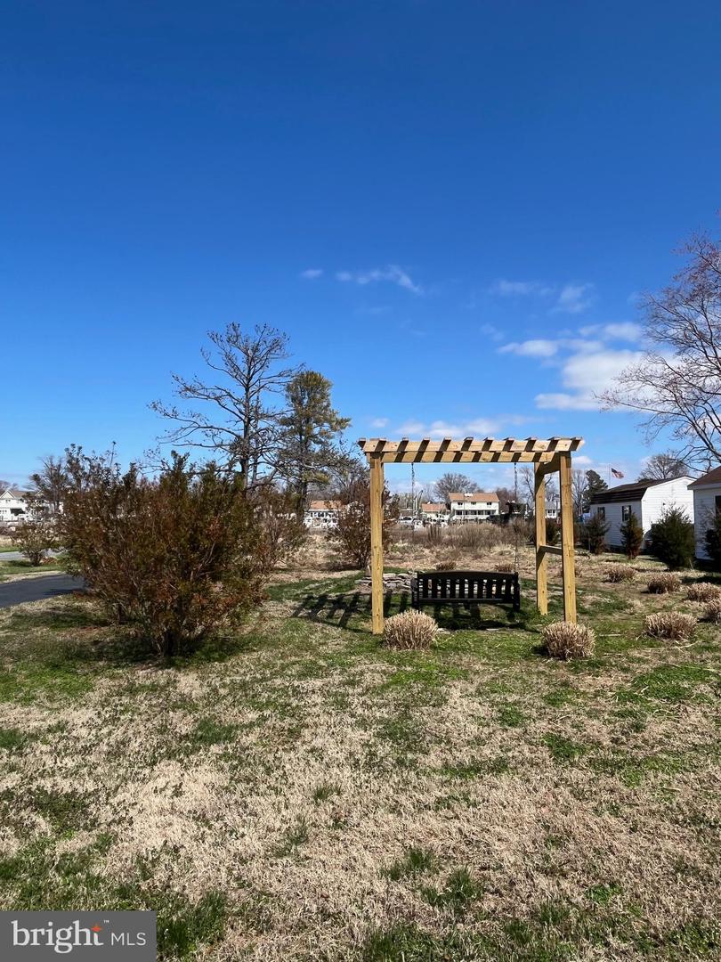 21560 Chicken Point Rd Property Photo 8