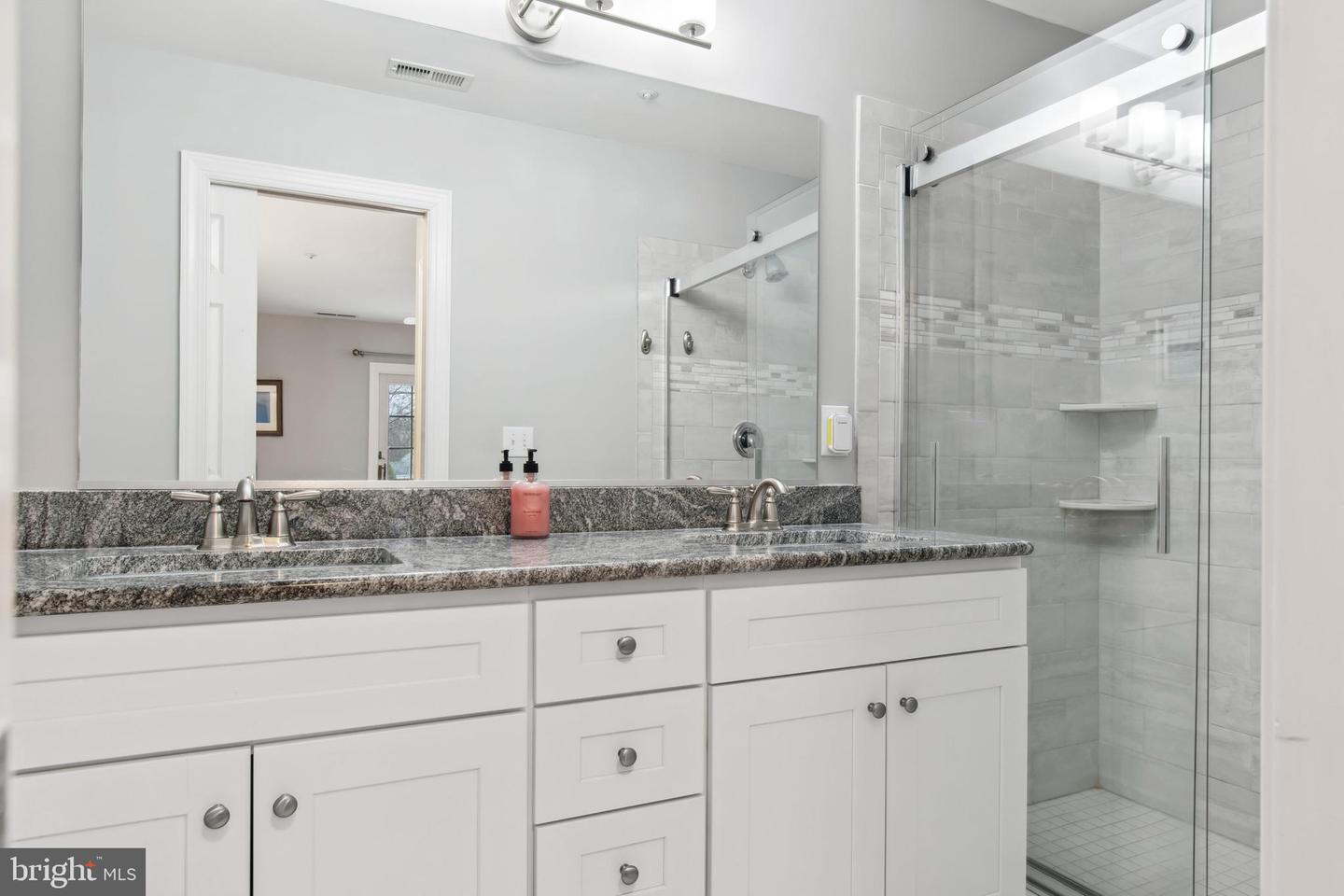 9518 Quail Hollow #702 Property Photo 25