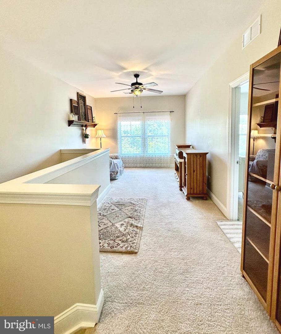 8050 Easton Village Dr Property Photo 33