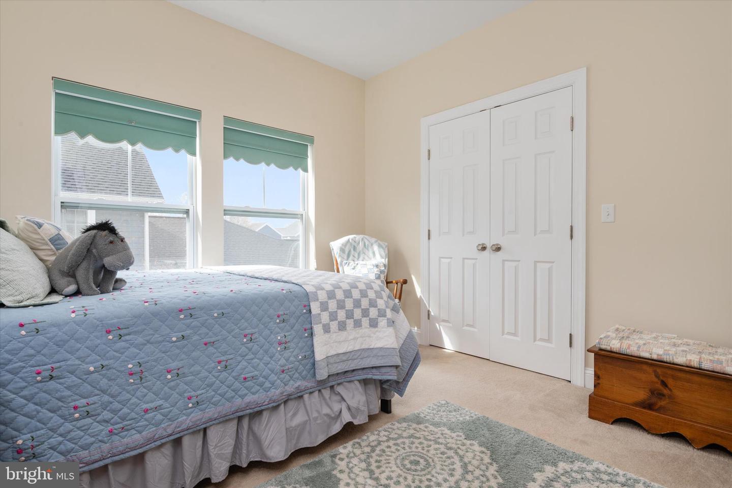 8050 Easton Village Dr Property Photo 37