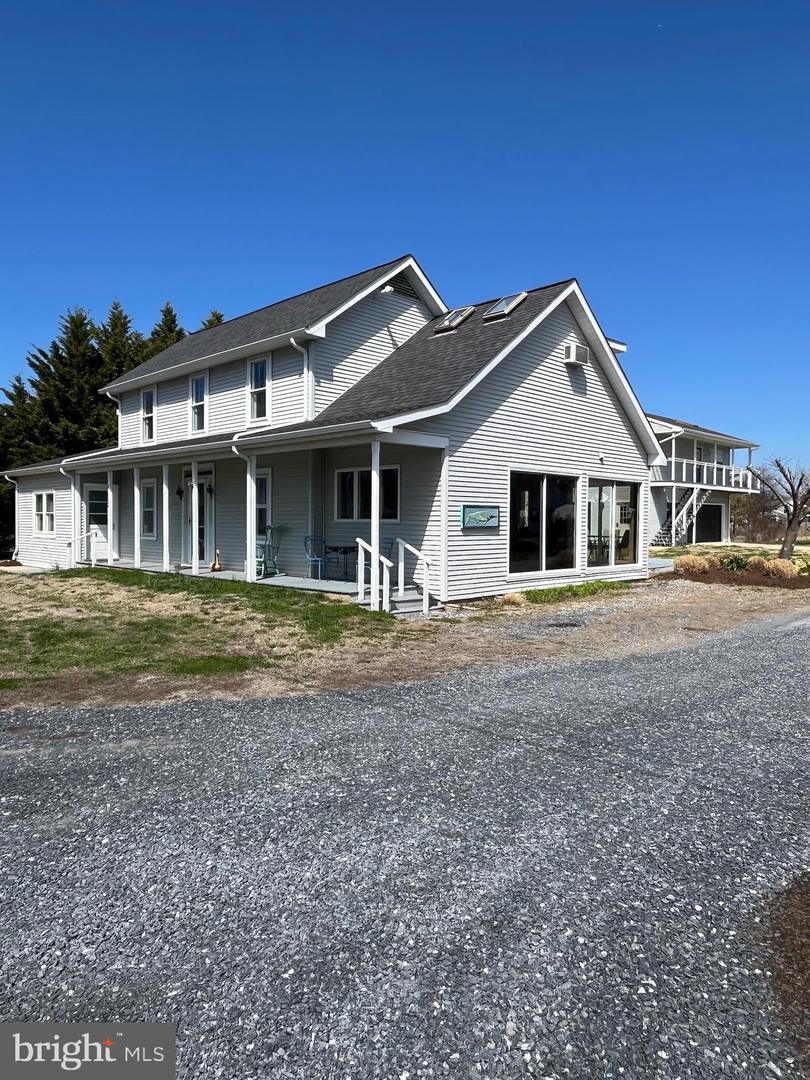 21552 Chicken Point Rd Property Photo 3