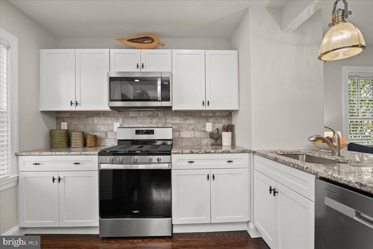 140 S Washington St Property Photo 15