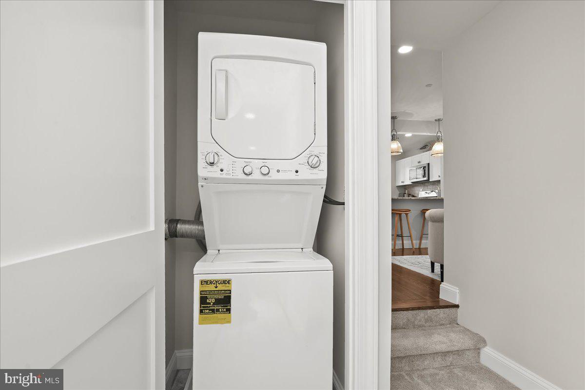 140 S Washington St Property Photo 23