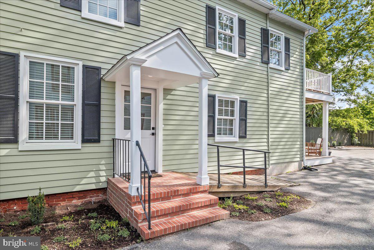 140 S Washington St Property Photo 37