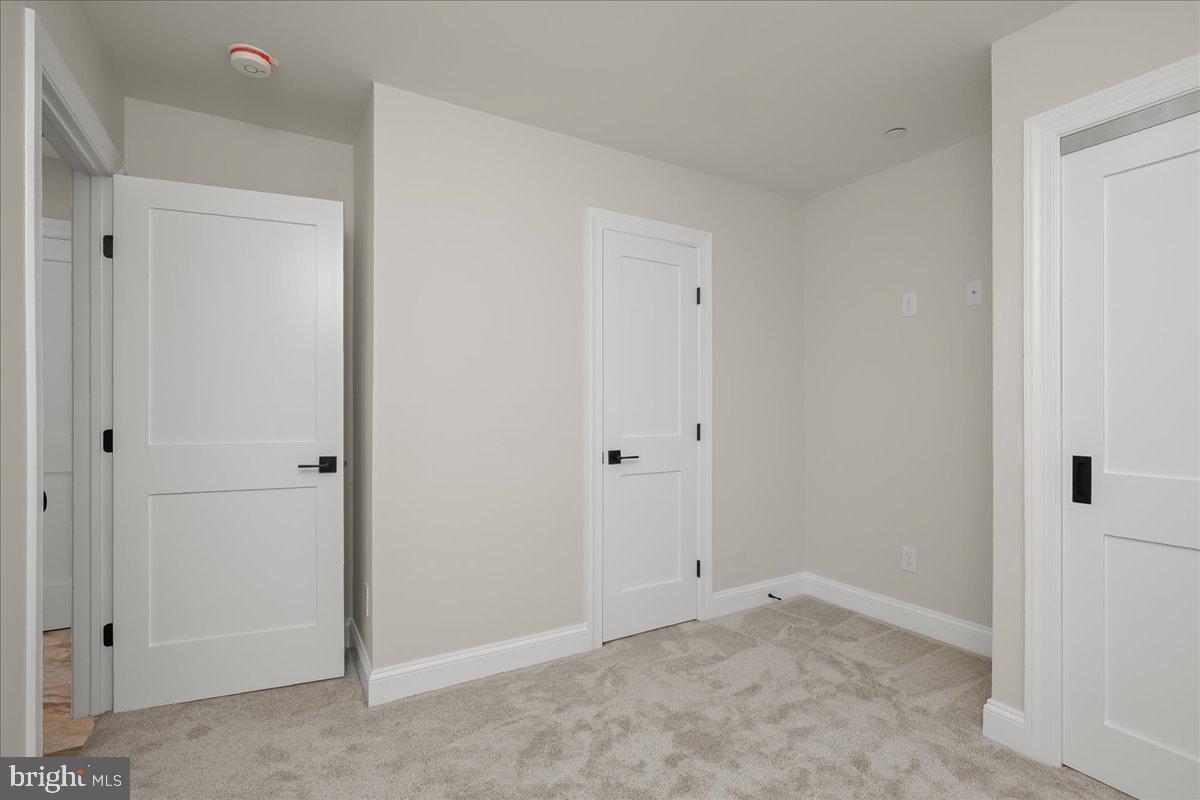 140 S Washington St Property Photo 55