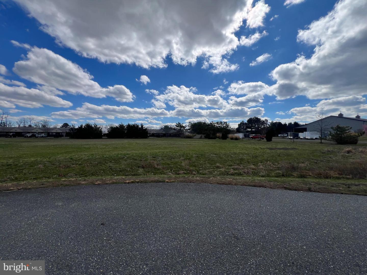 I-way Court Lot #9 Property Photo 4