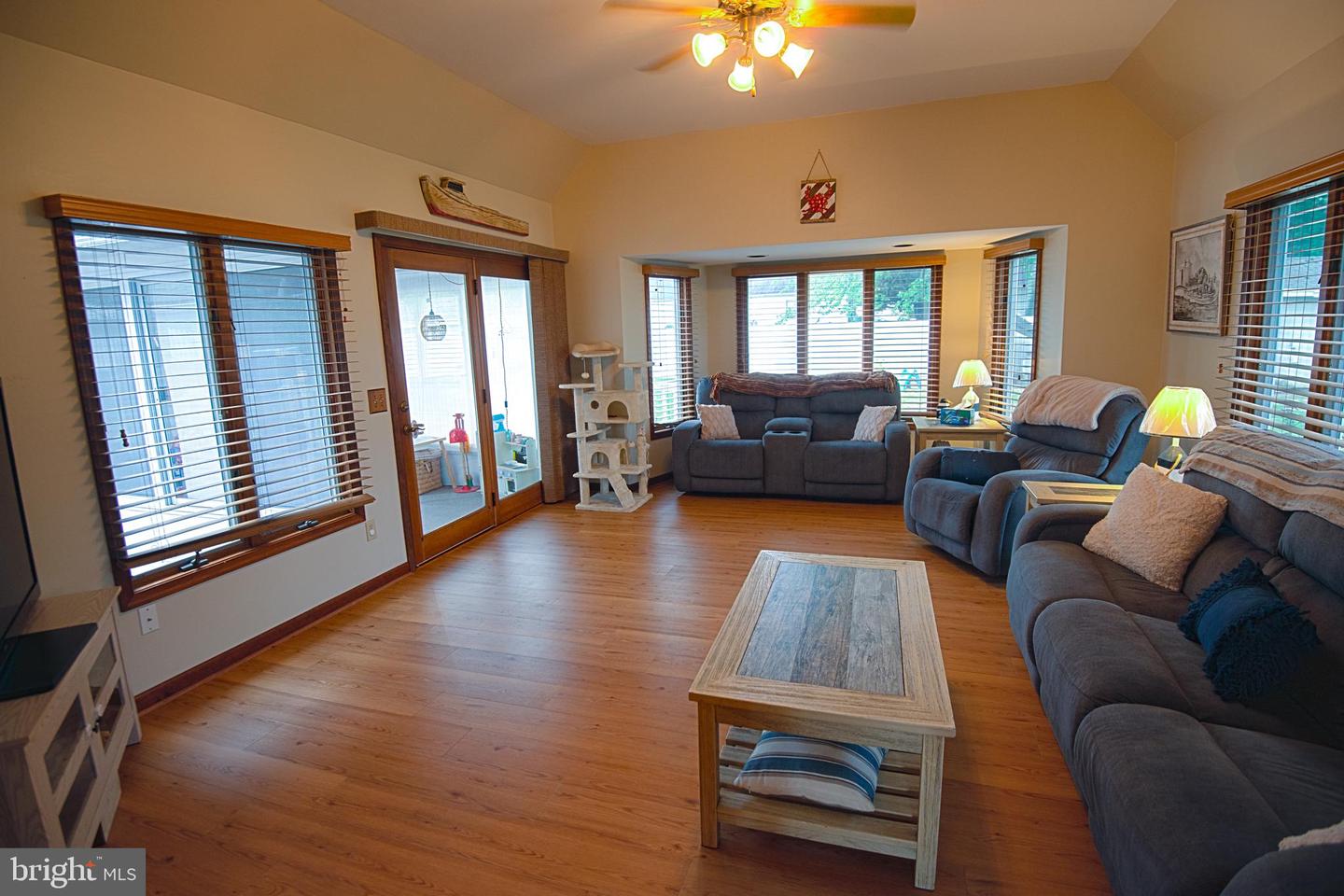 3853 Rumsey Dr Property Photo 13